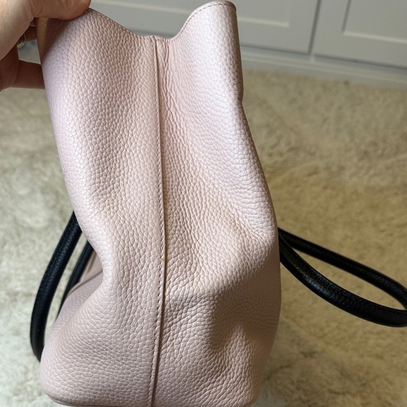 NWOT Kate Spade Pink Tote with Black Bow Accents - Picture 3 of 14